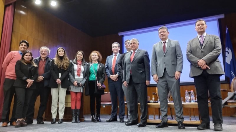 Estudiantes de Derecho Vespertino organizan seminario en conmemoración de los 50 años del Golpe Militar