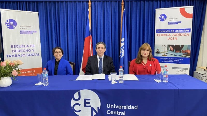 Clínica Jurídica firma convenio con OTD