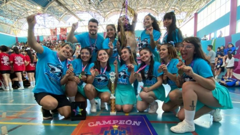 Taller de Cheerleader debutó en su primera competencia a nivel local