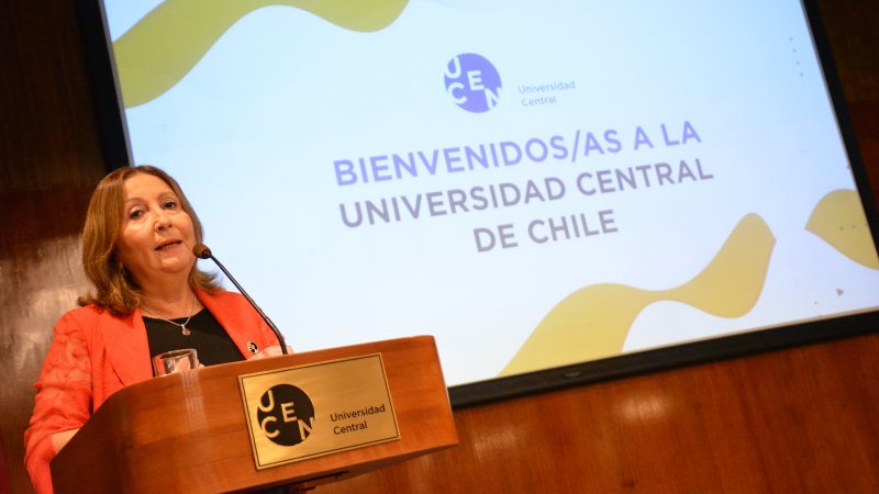 Bienvenida Generación 2024 a la Facultad de Medicina y Ciencias de la Salud