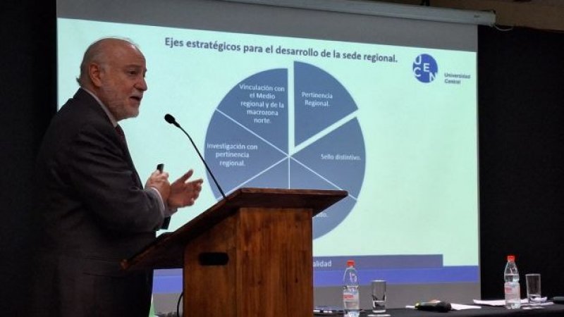 Rector González participa en reunión de universidades del norte con CNA