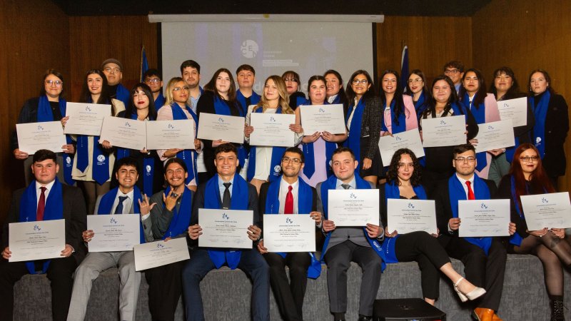 Nuevas generaciones de sociólogos y cientistas políticos se titularon en la Universidad Central
