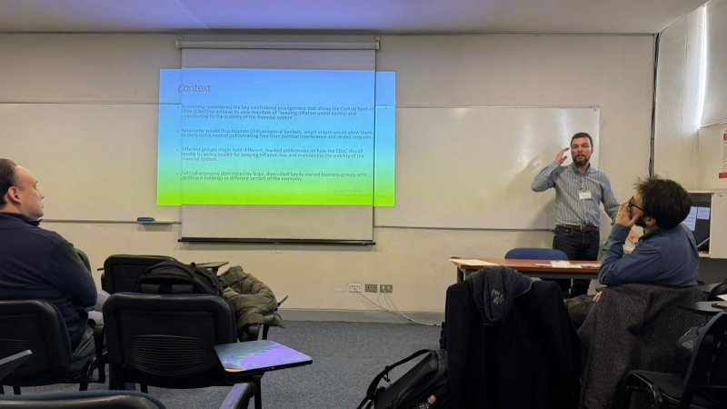 Investigadores y estudiantes se reunieron a reflexionar sobre el Banco Central desde una mirada crítica e interdisciplinaria