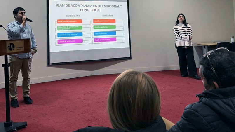 Académicos/as de Terapia Ocupacional participaron en jornada sobre condición del espectro autista en contexto educativo