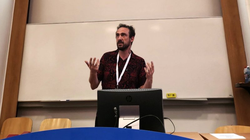 Ismael Puga, director de Doctorado UCEN expuso en conferencia internacional sobre psicología política en Praga