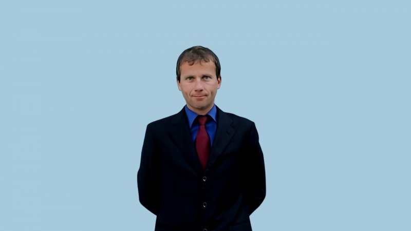 Académico del Doctorado en Derecho publica estudio sobre filosofía del lenguaje e interpretación constitucional