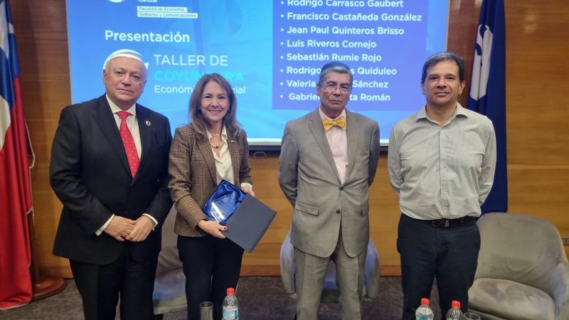 Facultad de Economía, Gobierno y Comunicaciones realizó la presentación del Taller de Coyuntura Económica y Social