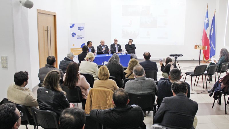 Facultad de Ingeniería y Arquitectura de la UCEN realizó consejo académico ampliado para proyectar sus metas y próximos desafíos