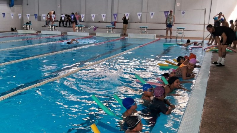 UCEN lleva el deporte inclusivo a 37 escuelas de la Región Metropolitana, con miras a las Olimpiadas Mundiales Especiales 2027