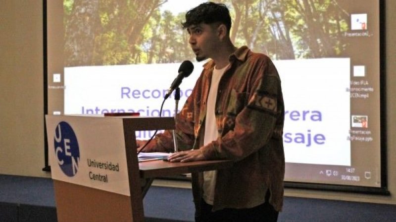 Egresado de Arquitectura del Paisaje Cristian Flores recibe Mención Honrosa en congreso internacional en Argentina
