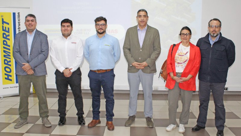 Estudiantes y empresas se reúnen en el 2° Seminario de Construcción Sostenible