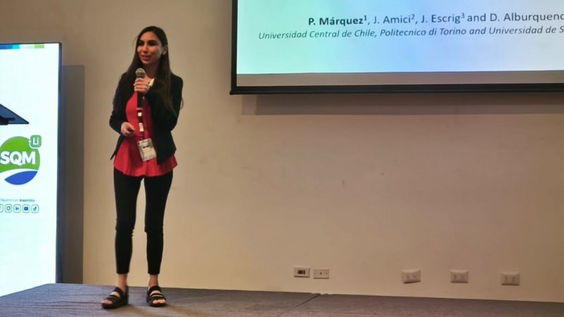 Académica del CIIMAT Dra. Paulina Márquez expone avances en materiales para baterías de litio en congreso internacional en Antofagasta
